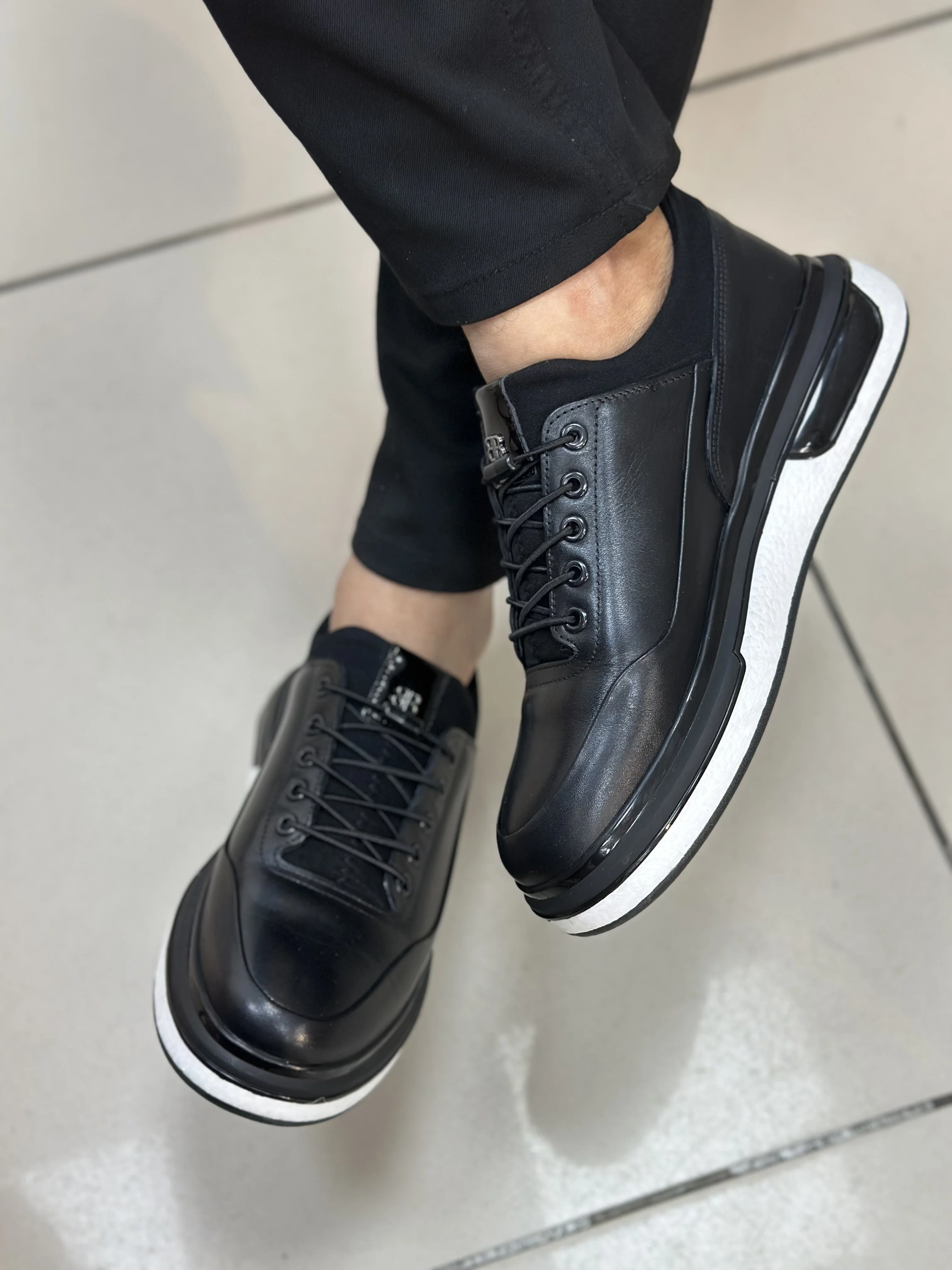 SİYAH YALANCI BAĞCIK EVA TABAN DERİ SNEAKER